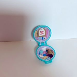 Polly Pocket 1992 Dress Up Jewel Locket